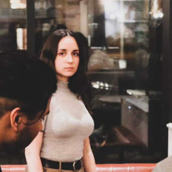 Meet your Posher, Krista - Picture 1 of 1